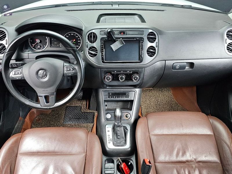 2015 Volkswagen Tiguan 2.0 TDI Comfort 5N photo 7