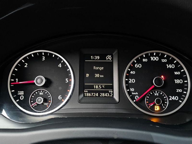 2015 Volkswagen Tiguan 2.0 TDI Comfort 5N photo 8
