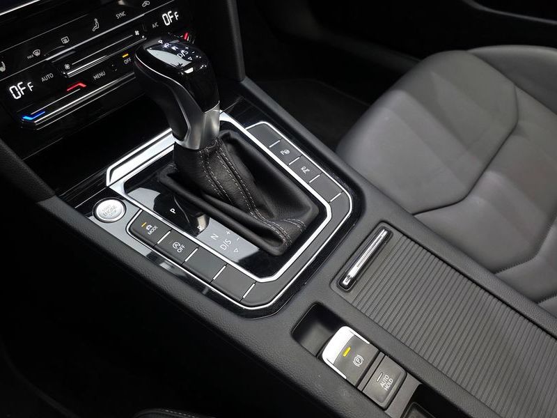 2022 Volkswagen Arteon 2.0 TDI R-LIINE 4Motion photo 9