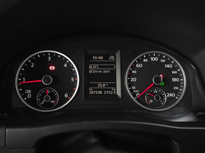 2015 Volkswagen Tiguan 2.0 TDI Comfort 5N photo 8