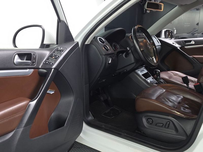 2015 Volkswagen Tiguan 2.0 TDI Comfort 5N photo 10