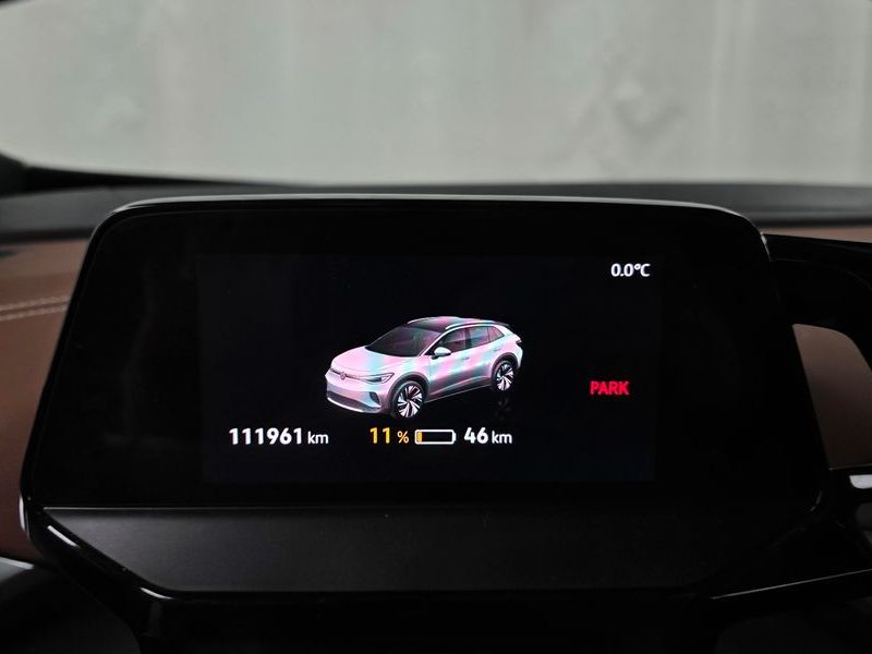 2023 Volkswagen ID.4 Pro photo 8