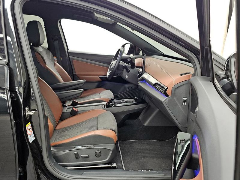2023 Volkswagen ID.4 Pro photo 11