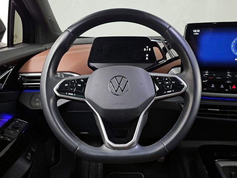 2023 Volkswagen ID.4 Pro photo 13