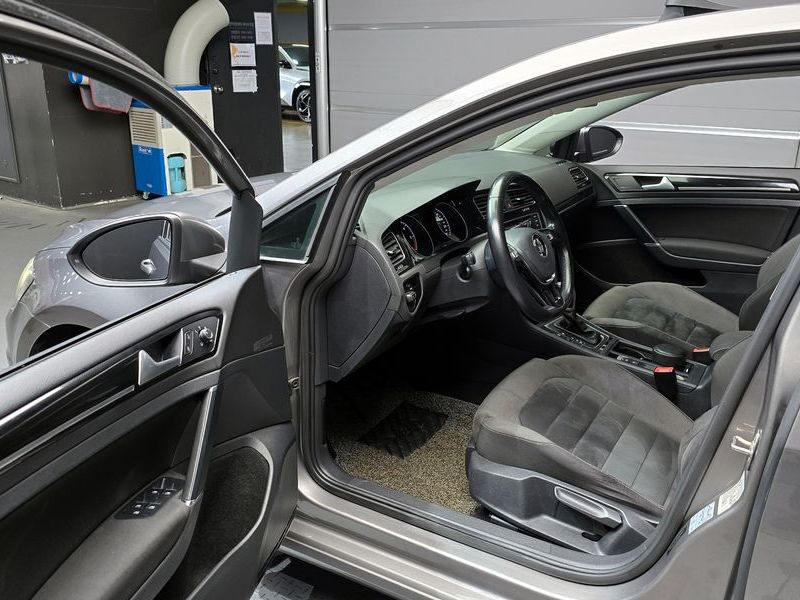 2015 Volkswagen Golf 2.0 TDI photo 10