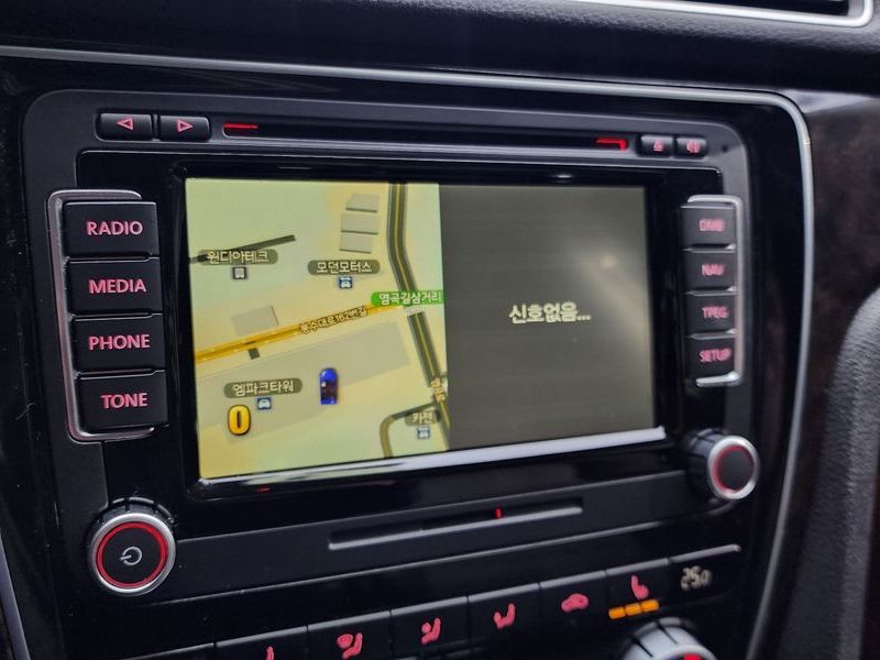 2015 Volkswagen Passat 1.8 TSI B7 photo 14
