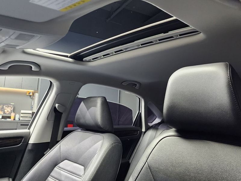 2015 Volkswagen Passat 1.8 TSI B7 photo 19