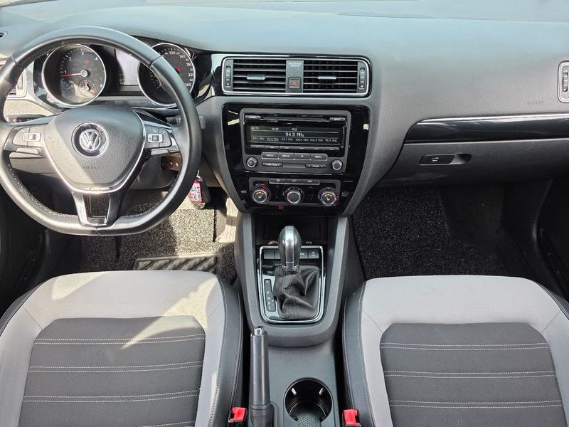 2015 Volkswagen Jetta 2.0 TDI BlueMotion 6th photo 7