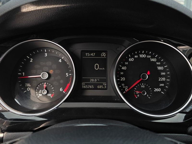 2015 Volkswagen Jetta 2.0 TDI BlueMotion 6th photo 8