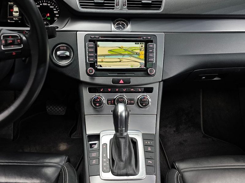 2015 Volkswagen New CC 2.0 TDI BlueMotion 4MOTION photo 14
