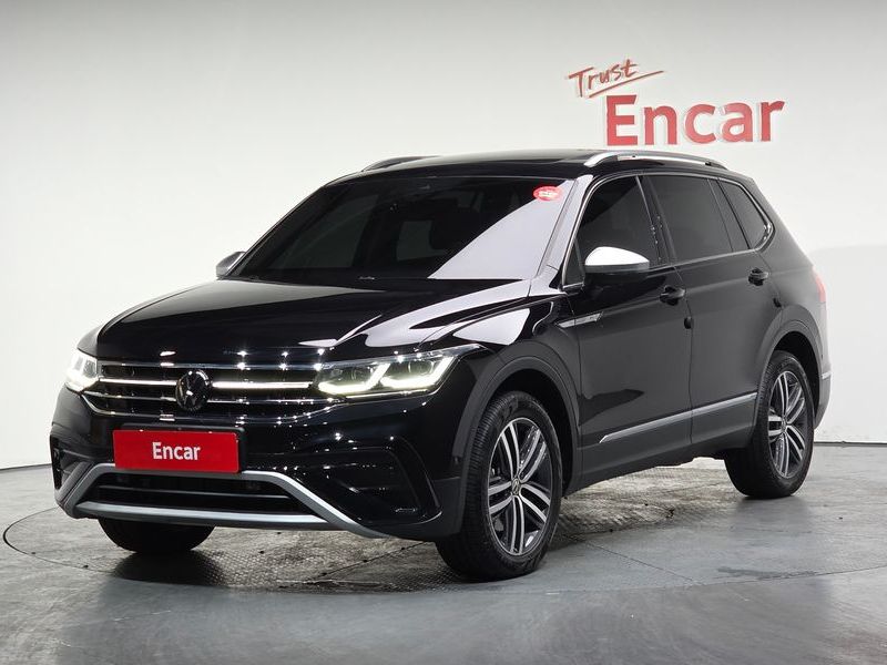 2024 Volkswagen Tiguan 2.0 TSI Prestige photo 1