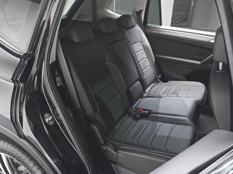 2024 Volkswagen Tiguan 2.0 TSI Prestige photo 11