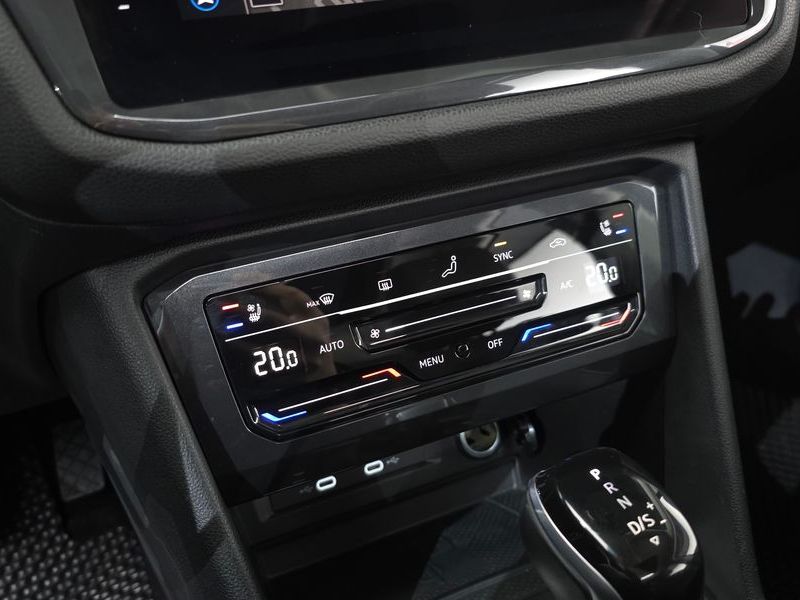 2024 Volkswagen Tiguan 2.0 TSI Prestige photo 17