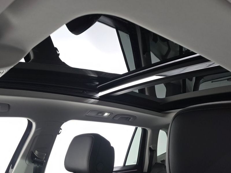 2024 Volkswagen Tiguan 2.0 TSI Prestige photo 18