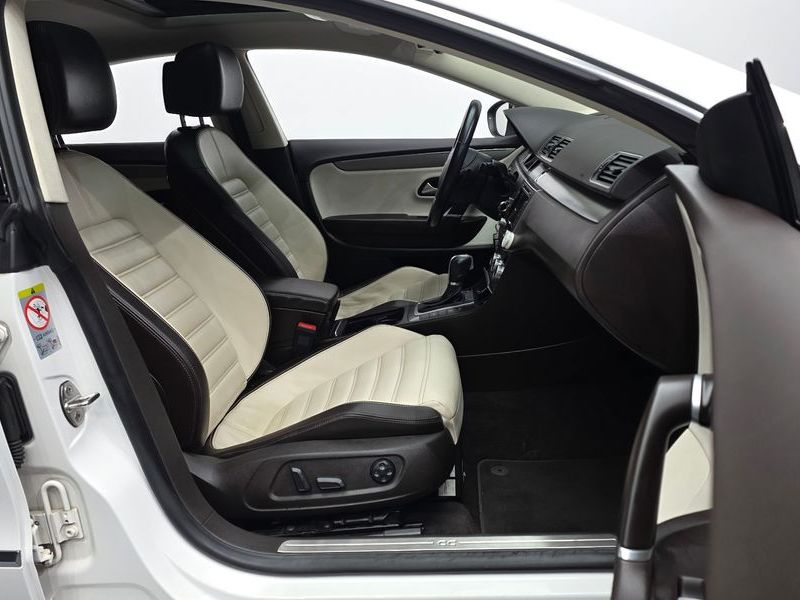2013 Volkswagen New CC 2.0 TDI BlueMotion photo 11