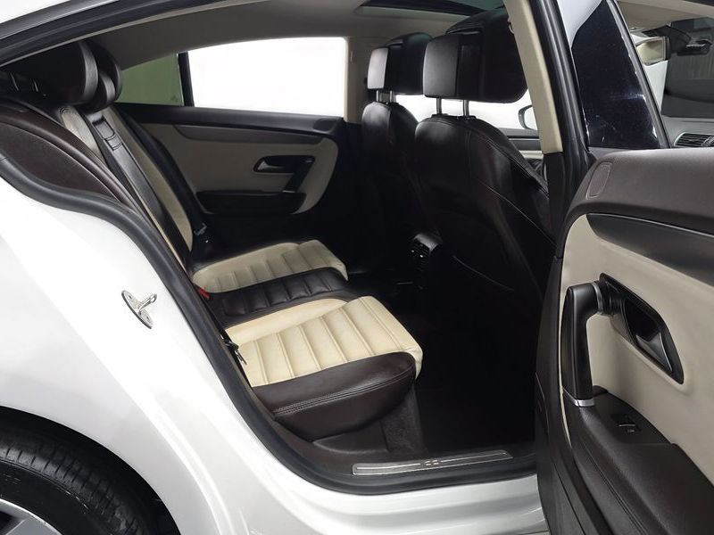 2013 Volkswagen New CC 2.0 TDI BlueMotion photo 12