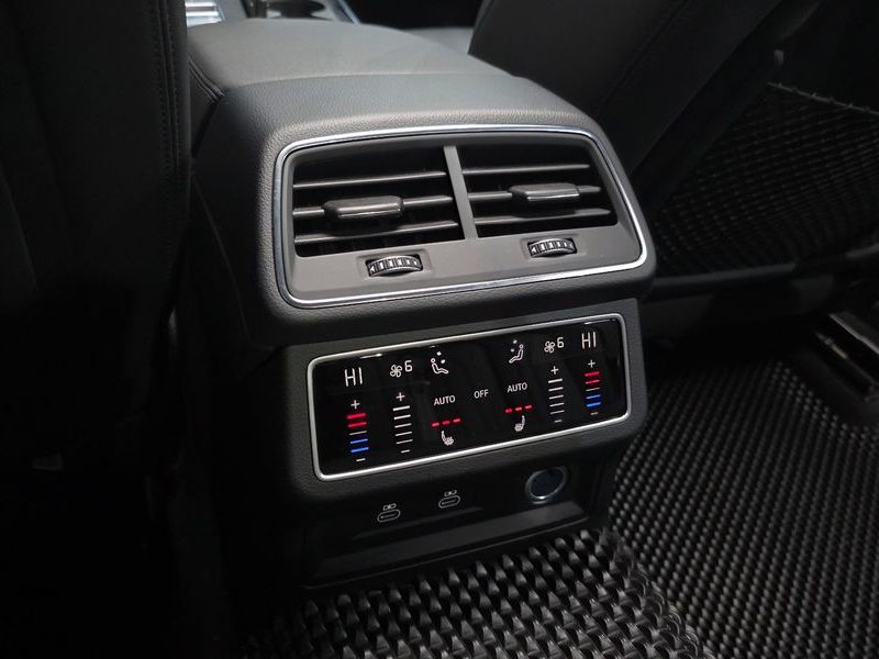 2022 Audi A6 45 TFSI Quattro Premium photo 18