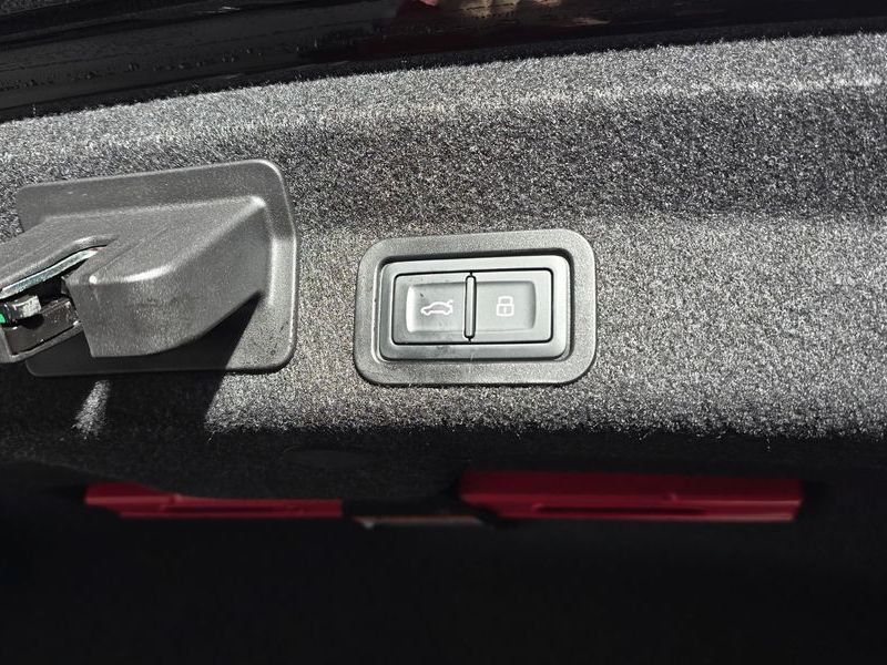 2022 Audi A6 45 TFSI Quattro Premium photo 20