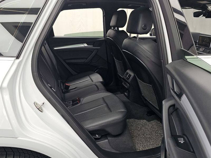 2020 Audi Q5 50 TDI Quattro Premium photo 12