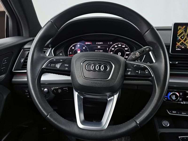 2020 Audi Q5 50 TDI Quattro Premium photo 13