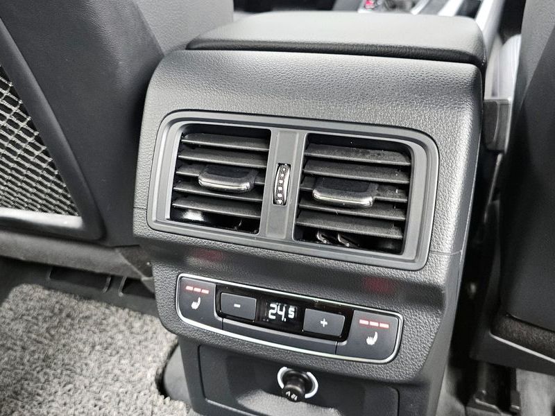 2020 Audi Q5 50 TDI Quattro Premium photo 19