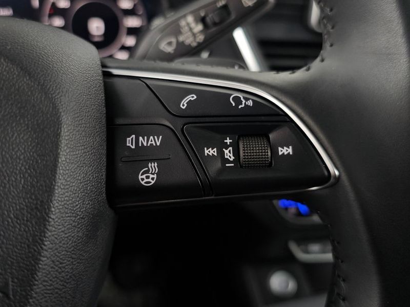 2020 Audi Q5 50 TDI Quattro Premium photo 27