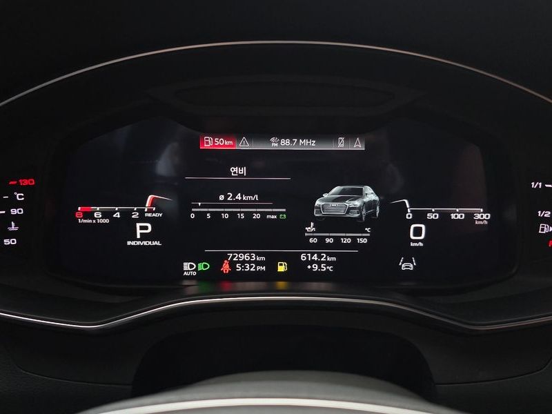 2022 Audi A6 45 TFSI Premium photo 8