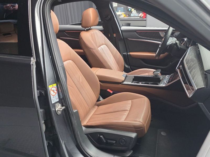 2022 Audi A6 45 TFSI Premium photo 12