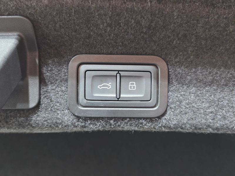 2022 Audi A6 45 TFSI Premium photo 20