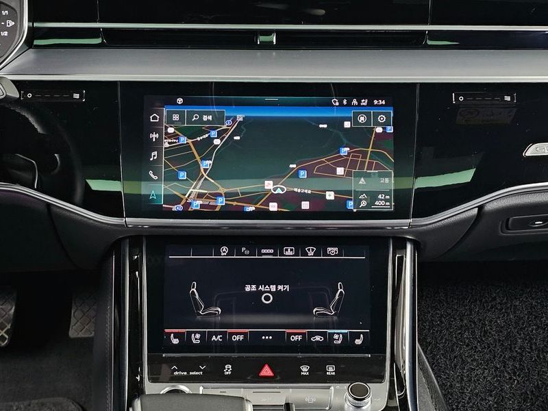 2021 Audi A8 55 TFSI Quattro LWB photo 14