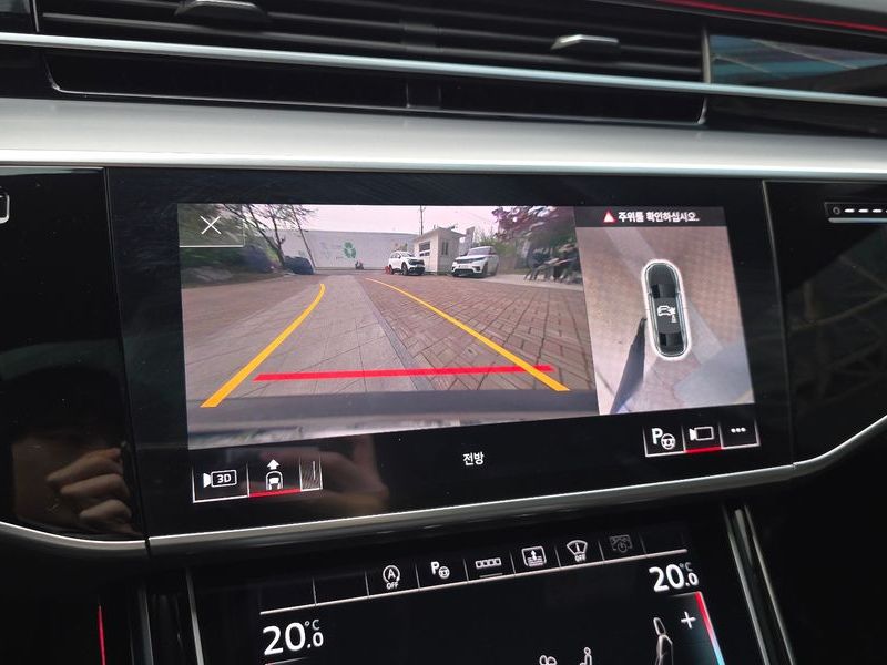 2021 Audi A8 55 TFSI Quattro LWB photo 15