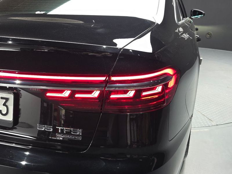 2021 Audi A8 55 TFSI Quattro LWB photo 23