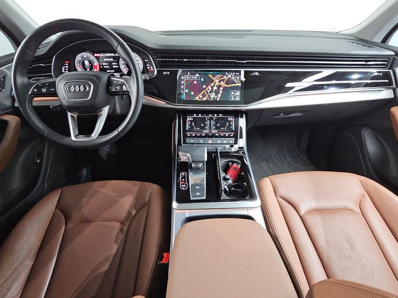 2021 Audi Q7 45 TDI Quattro photo 7