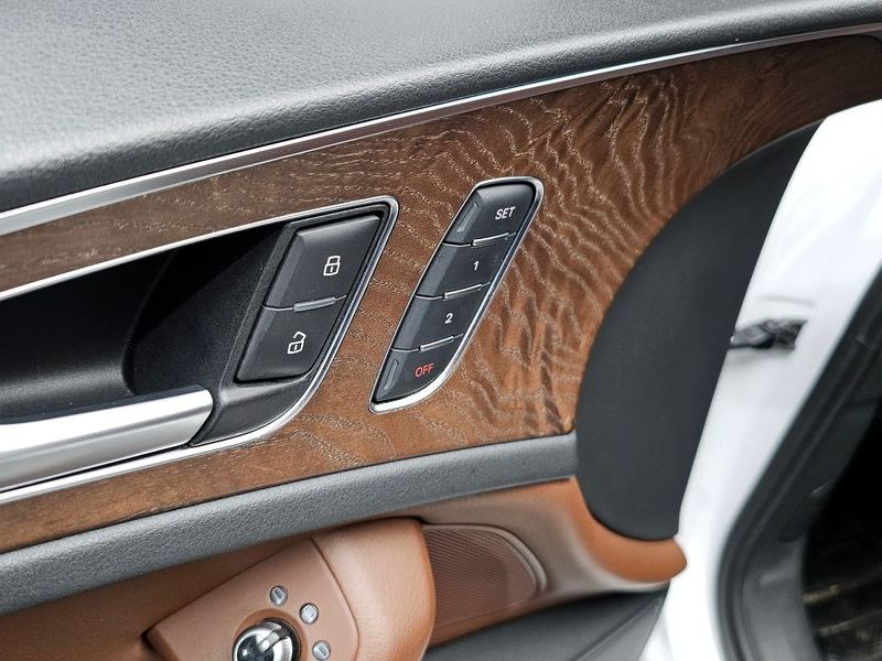 2015 Audi A6 35 TDI Dynamic C7 photo 17