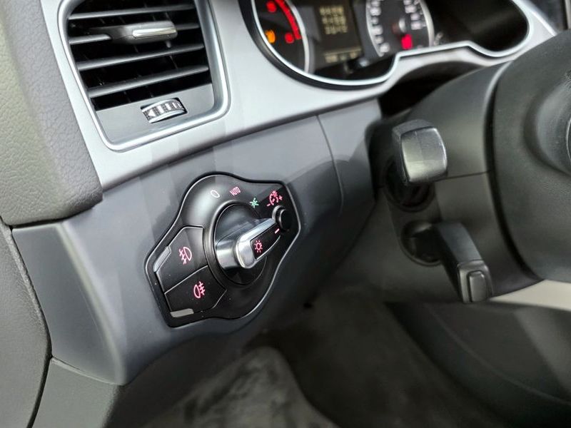 2015 Audi A4 35 TDI Quattro Dynamic B8 photo 17