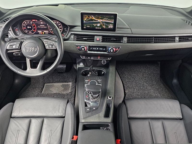 2019 Audi A4 40 TFSI Premium photo 7