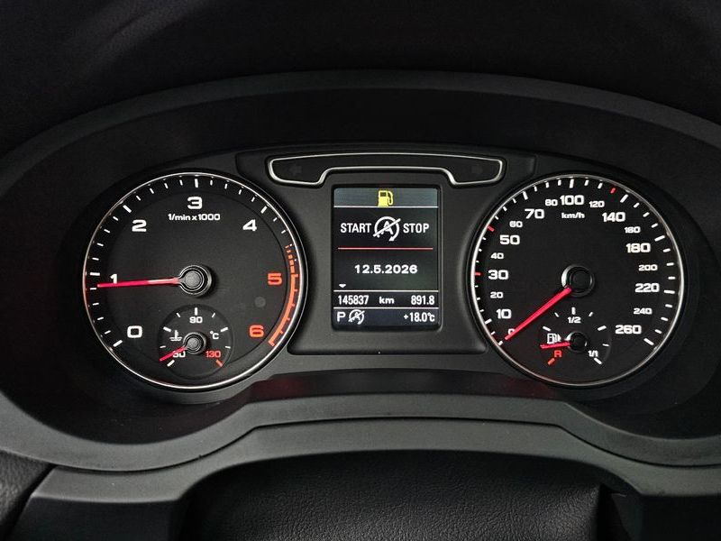 2014 Audi Q3 2.0 TDI Quattro Dynamic 8U photo 8