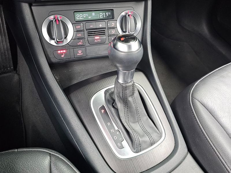 2014 Audi Q3 2.0 TDI Quattro Dynamic 8U photo 9
