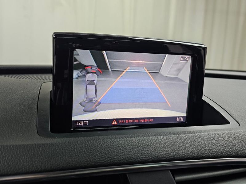 2014 Audi Q3 2.0 TDI Quattro Dynamic 8U photo 14