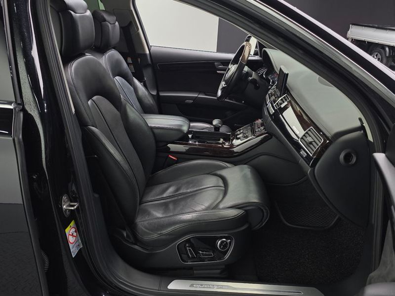 2015 Audi A8 50 TDI Quattro LWB D4 photo 12