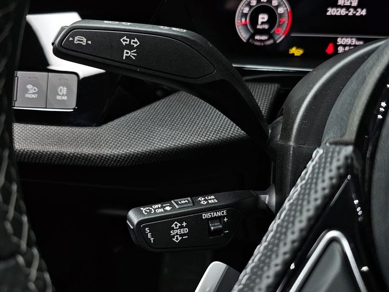 2025 Audi A3 40 TFSI Premium photo 16