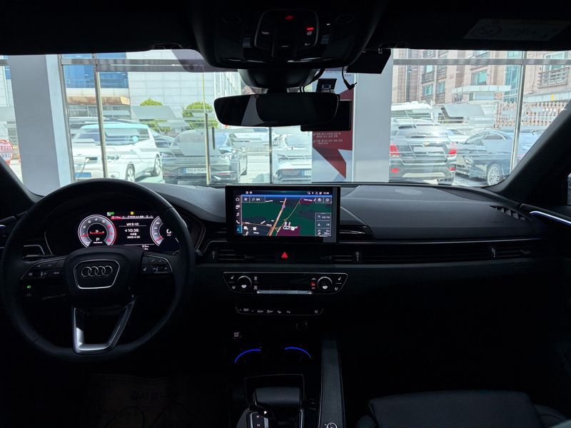 2023 Audi A4 40 TFSI Premium photo 7
