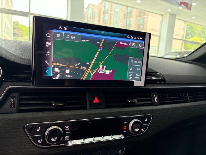 2023 Audi A4 40 TFSI Premium photo 13