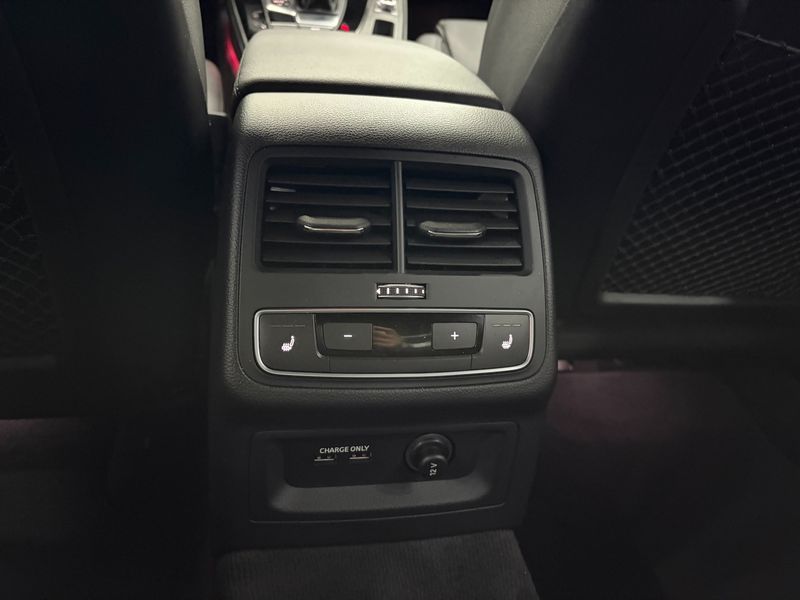 2023 Audi A4 40 TFSI Premium photo 19