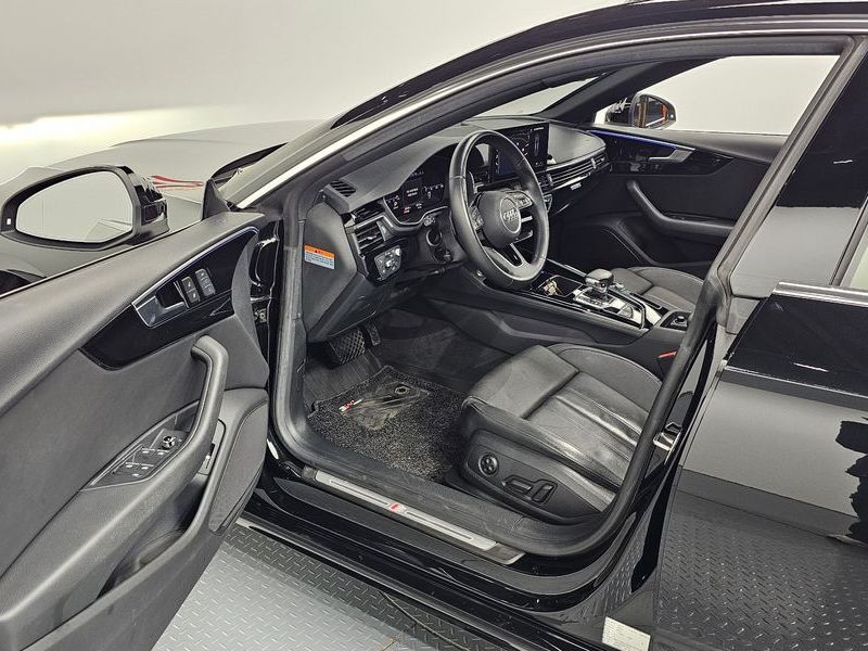 2020 Audi A5 45 TFSI Quattro Premium Sportback photo 11