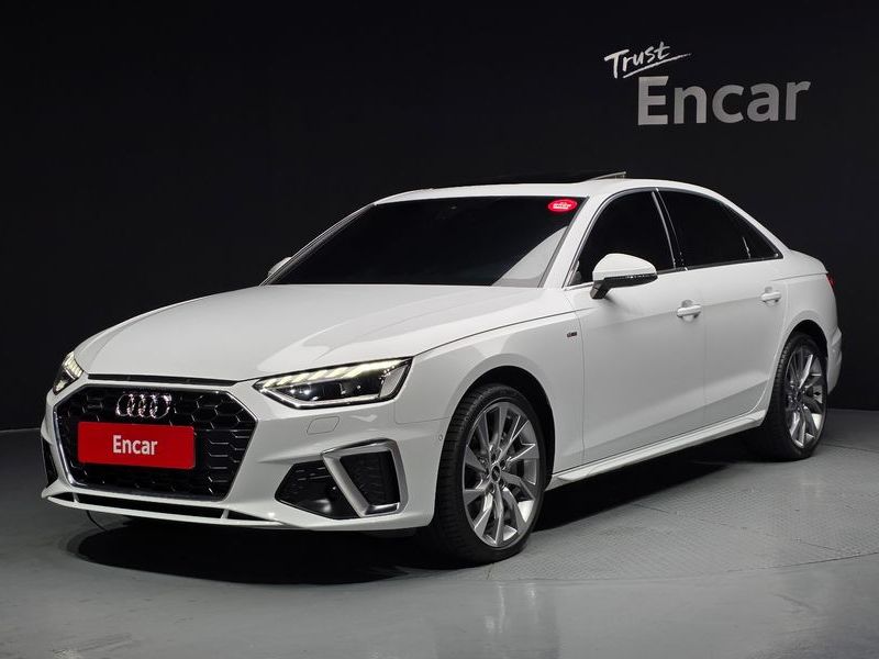 2023 Audi A4 45 TFSI Quattro Premium photo 1