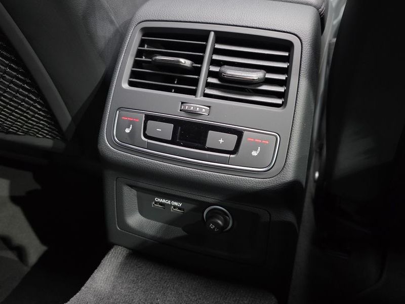 2023 Audi A4 45 TFSI Quattro Premium photo 19