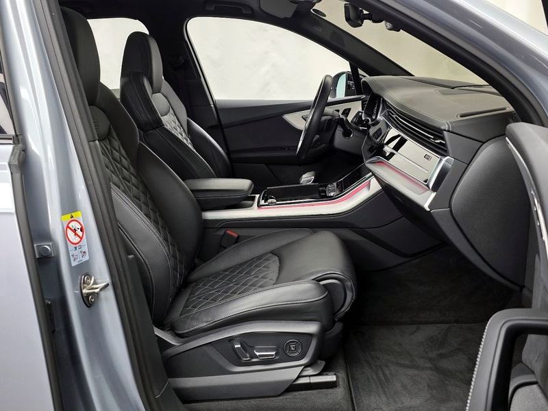 2023 Audi Q7 50 TDI Quattro Premium photo 11