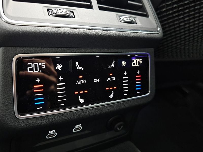 2025 Audi A6 45 TFSI Premium photo 19