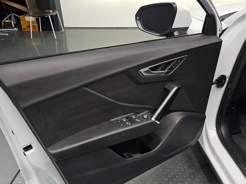 2023 Audi Q2 35 TDI photo 24